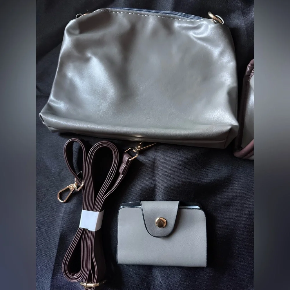 Elegant Gray Crocodile-Embossed Bag with Strap Wallet and Makeup or Addition bag